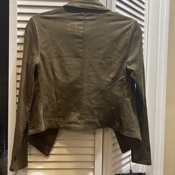 ROMEO AND JULIET COUTURE J - Picture 4 of 4